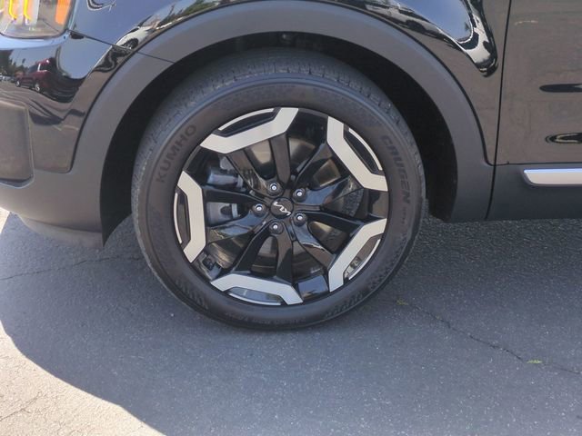 Certified 2024 Kia Telluride S w/ S Sunroof Package FWD image 11