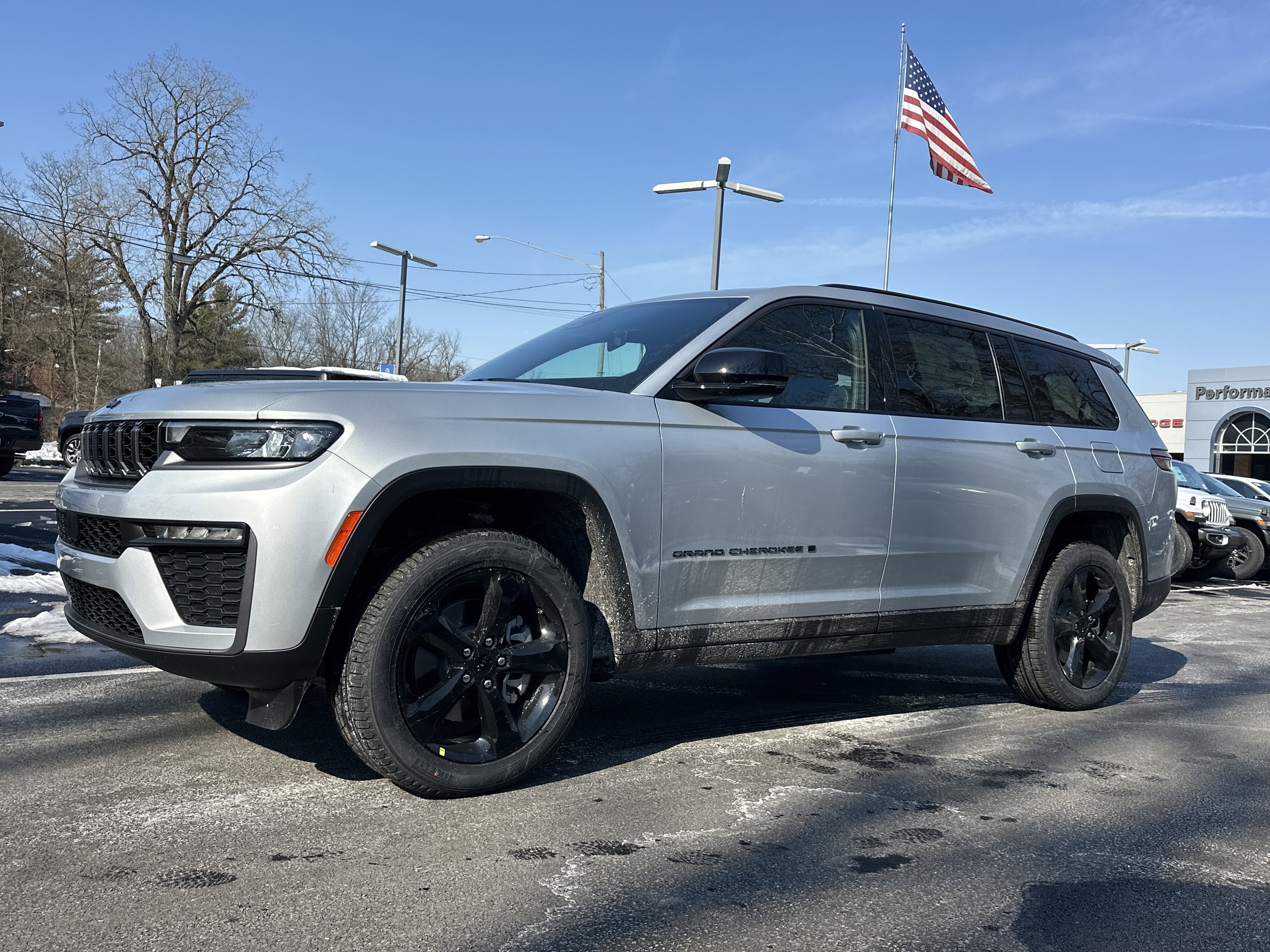New 2026 Jeep Grand Cherokee L Limited w/ Limited Altitude Package image 27