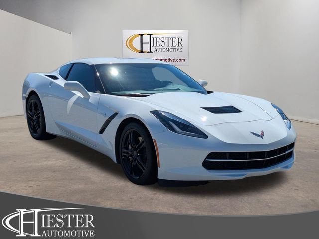 Used 2019 Chevrolet Corvette Stingray Coupe w/ 1LT RWD image 1