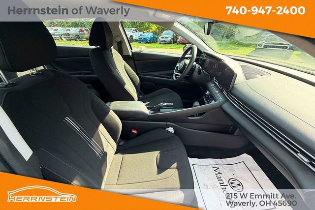 Used 2024 Hyundai Elantra SEL FWD image 24
