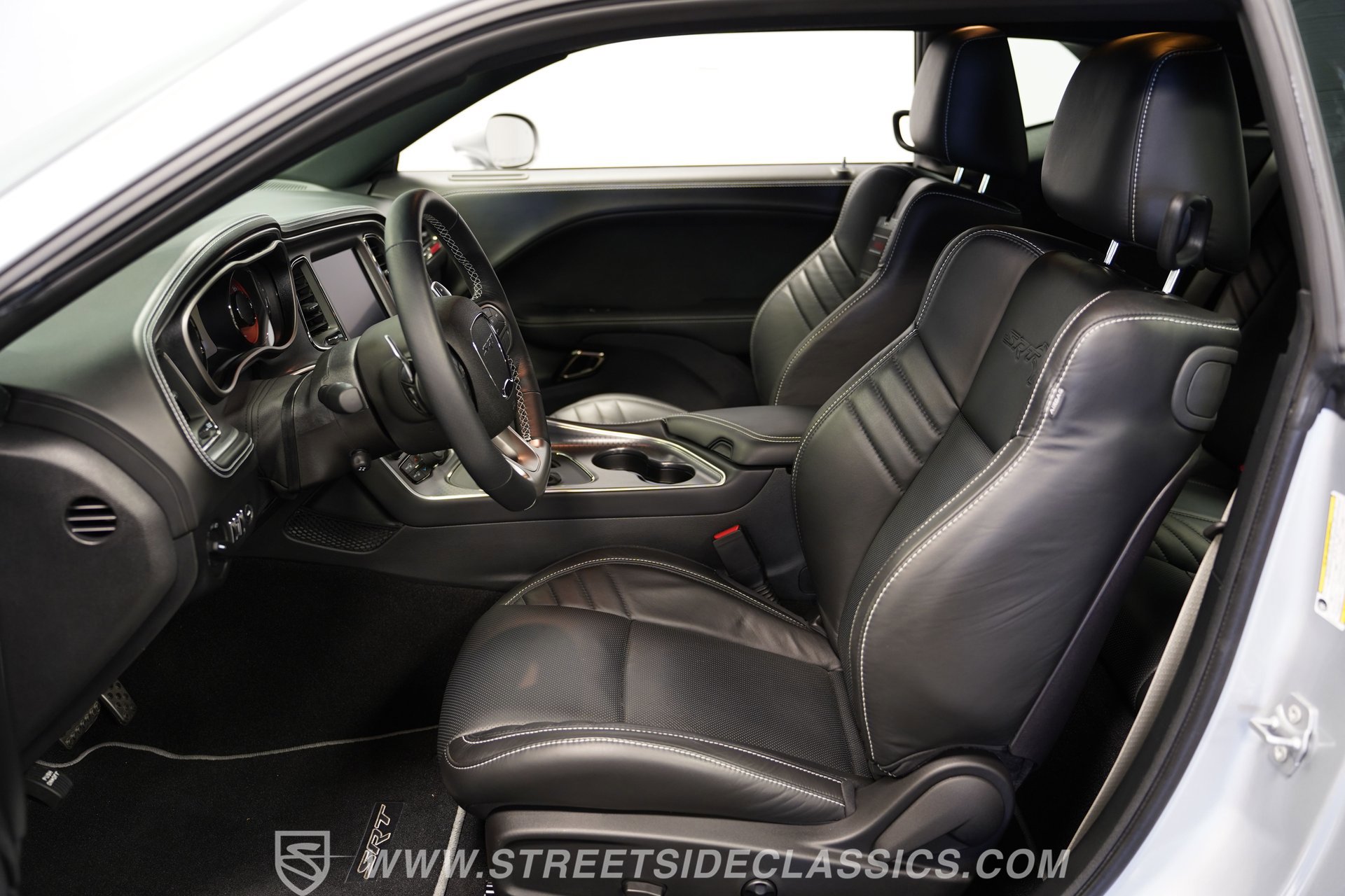 Used 2023 Dodge Challenger SRT Hellcat RWD image 39
