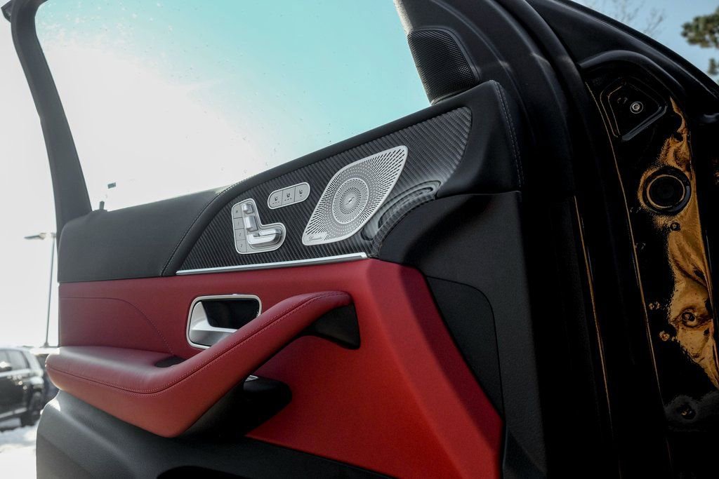 New 2026 Mercedes-Benz GLE 63 AMG S image 13