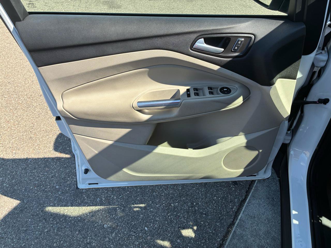 Used 2014 Ford Escape SE w/ Equipment Group 201A FWD image 15