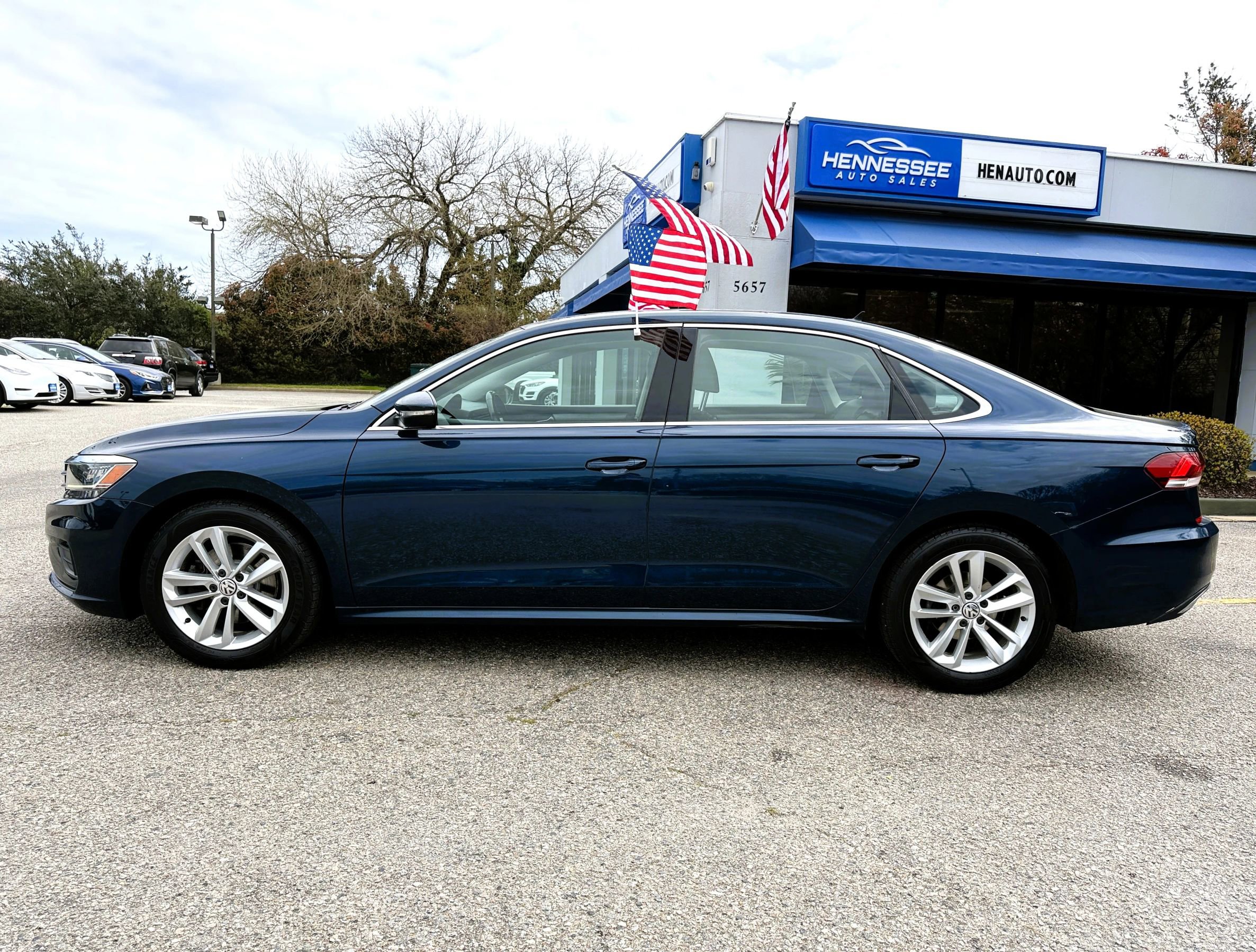 Used 2020 Volkswagen Passat 2.0T SE image 17