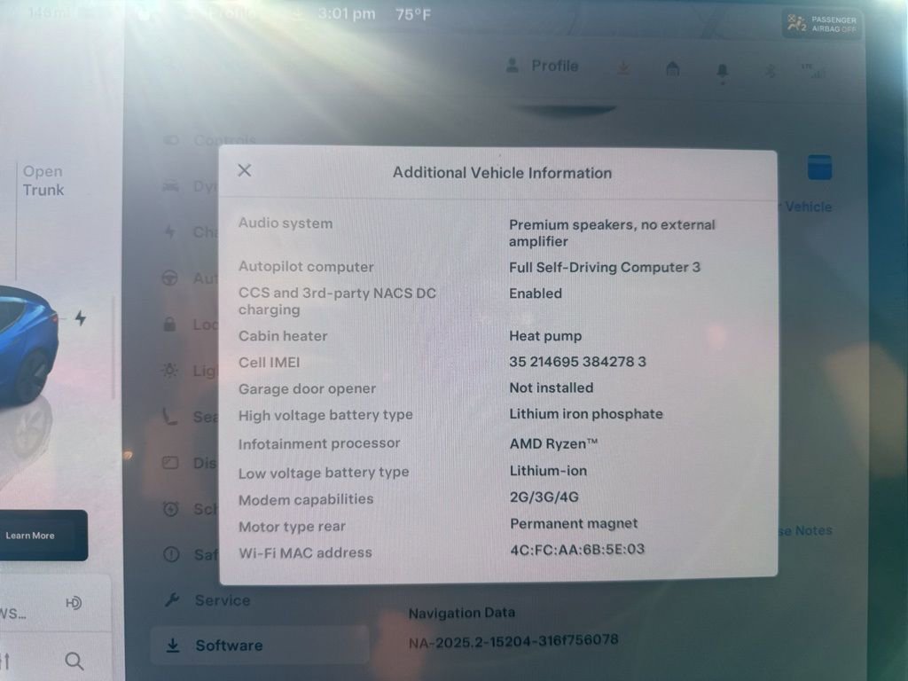 Used 2023 Tesla Model 3 Standard Range image 25
