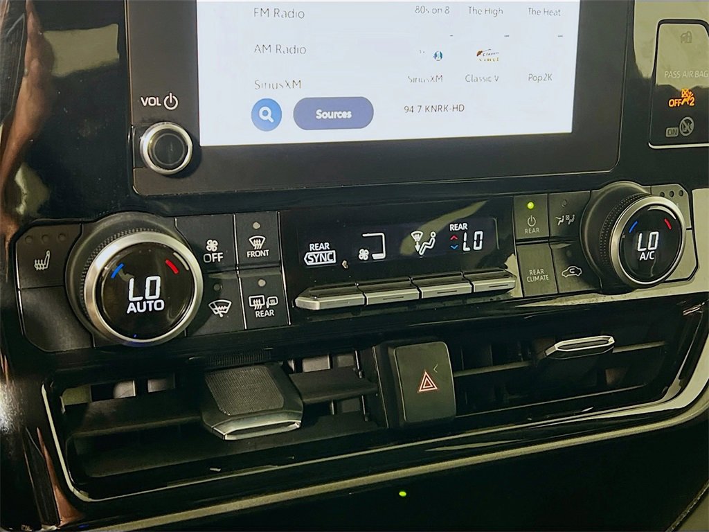 Certified 2024 Toyota Highlander XLE image 15