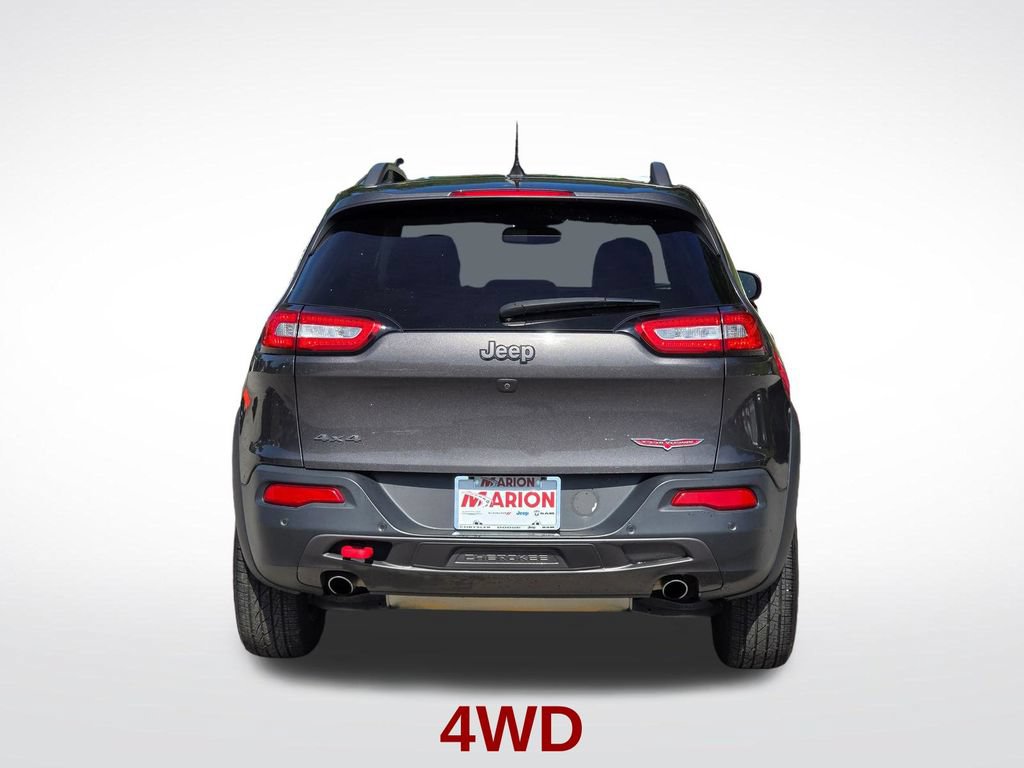 Used 2018 Jeep Cherokee Trailhawk w/ Cold Weather Group AWD/4WD image 14