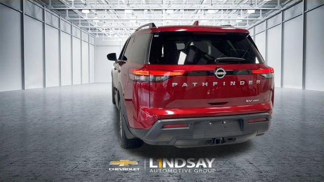 Used 2022 Nissan Pathfinder SV image 8