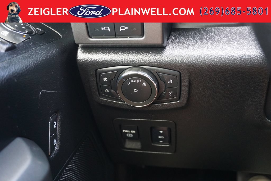 Used 2016 Ford F150 XLT w/ Equipment Group 302A Luxury AWD/4WD image 29
