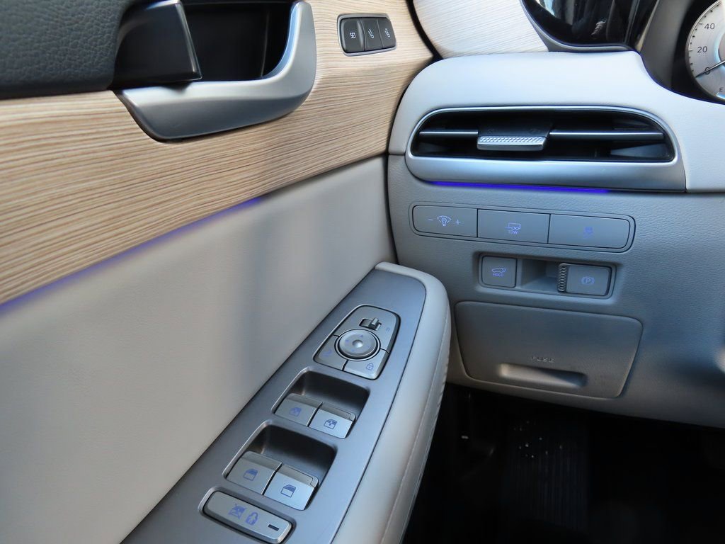 Used 2024 Hyundai Palisade Limited image 22