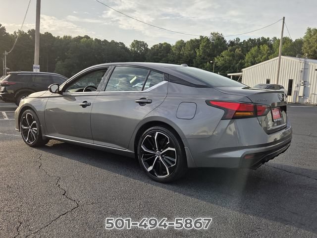 Used 2024 Nissan Altima 2.5 SR FWD image 3