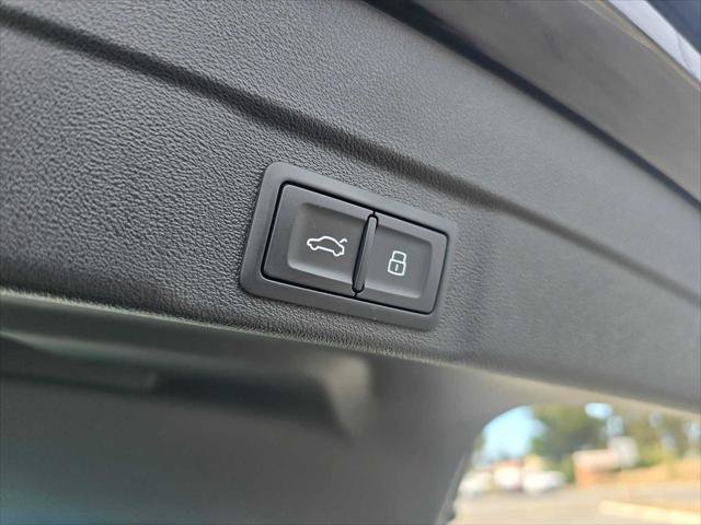 Used 2025 Audi A5 2.0T Premium Plus w/ Premium Plus AWD/4WD image 15