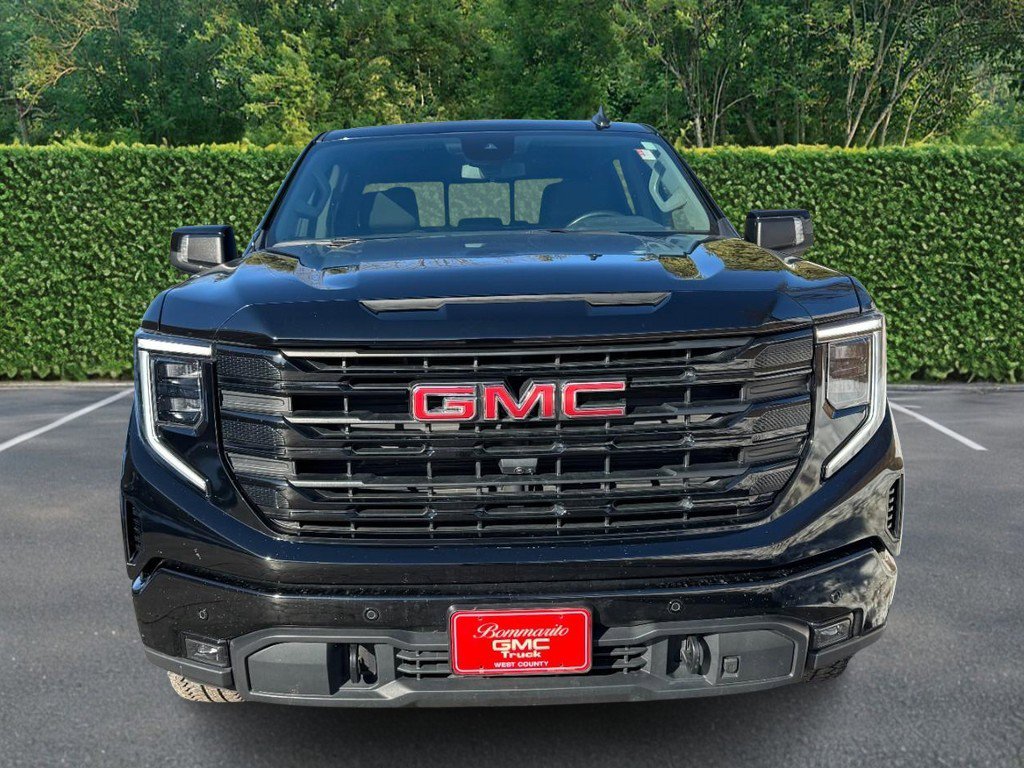 Used 2024 GMC Sierra 1500 Elevation w/ Elevation Premium Package image 7