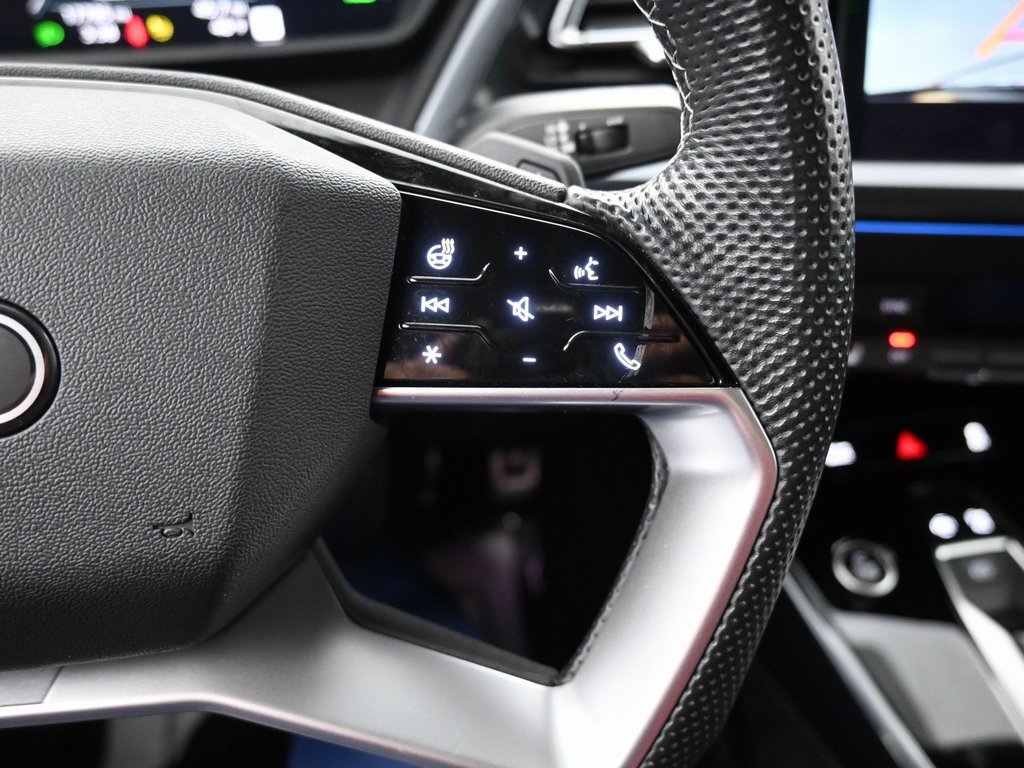 Used 2024 Audi Q4 e-tron Premium Plus w/ Premium Plus image 20