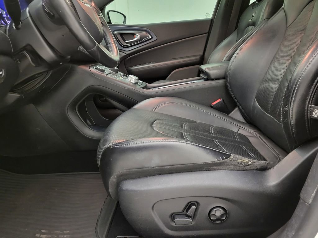 Used 2016 Chrysler 200 S w/ Navigation & Sound Group I image 3