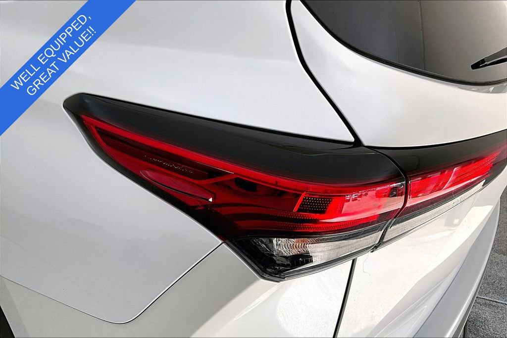 Used 2023 Toyota Highlander XSE image 41