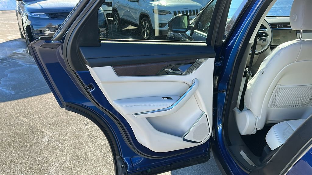 Certified 2022 Jaguar F-PACE S image 20