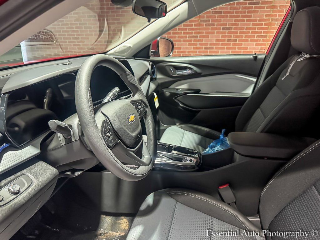 New 2026 Chevrolet Trax LT image 10