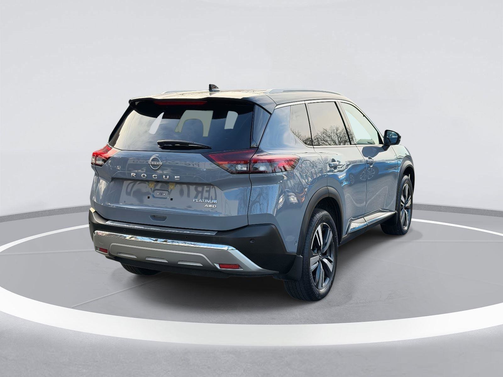 Used 2022 Nissan Rogue Platinum w/ Head-Up Display Package image 6