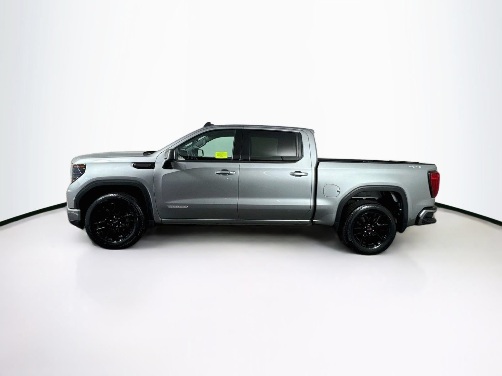 Used 2023 GMC Sierra 1500 Elevation AWD/4WD image 4