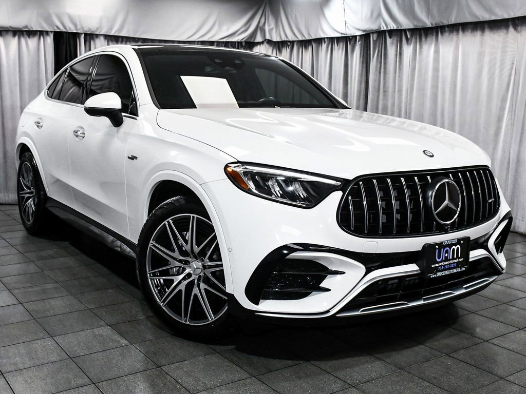 Used 2024 Mercedes-Benz GLC 43 AMG 4MATIC Coupe image 3