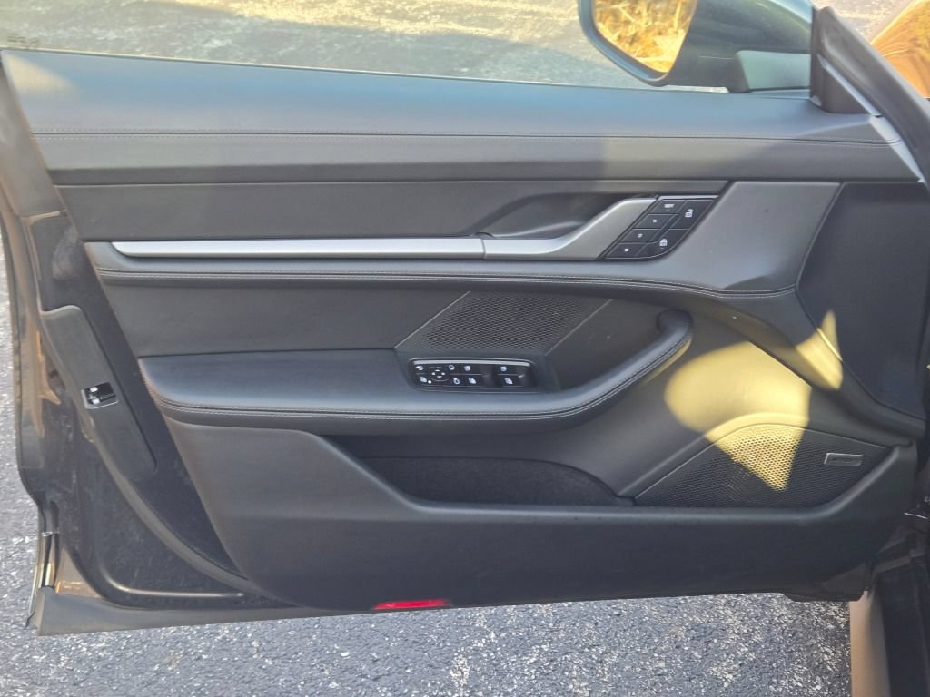 Certified 2025 Porsche Taycan RWD image 13