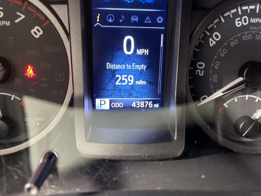 Used 2022 Toyota Tacoma TRD Sport w/ TRD Premium Sport Package RWD image 19