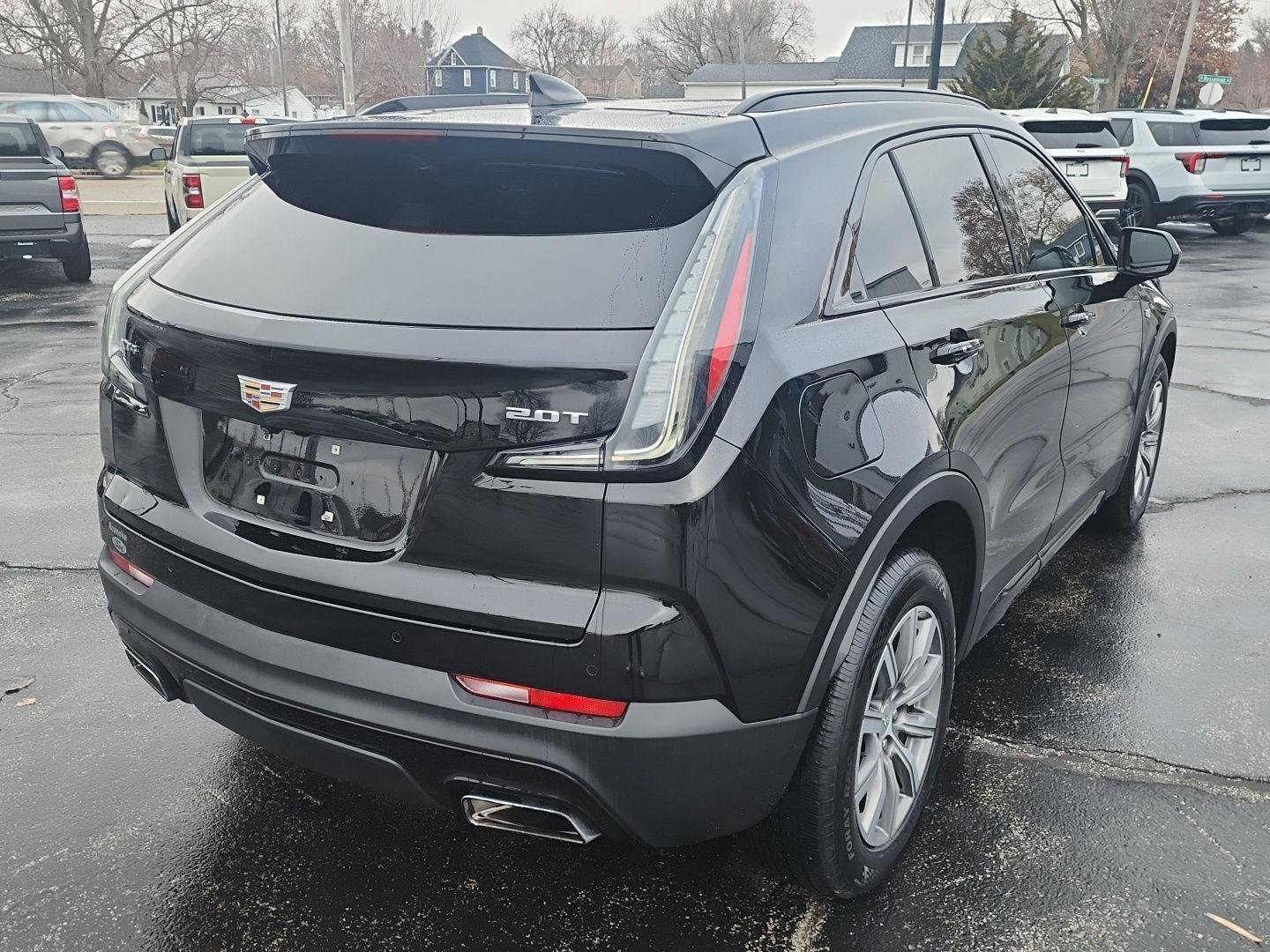 Used 2019 Cadillac XT4 Sport w/ Cold Weather Package image 6