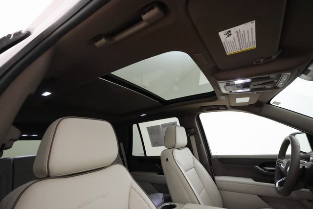Certified 2025 GMC Yukon Denali w/ Sun & Power Step Package image 22