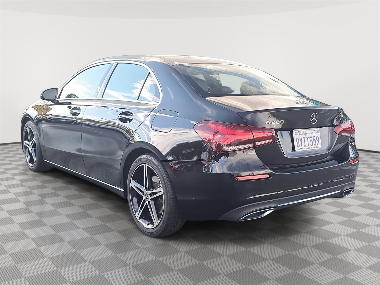 Used 2022 Mercedes-Benz A 220 A 220 image 7