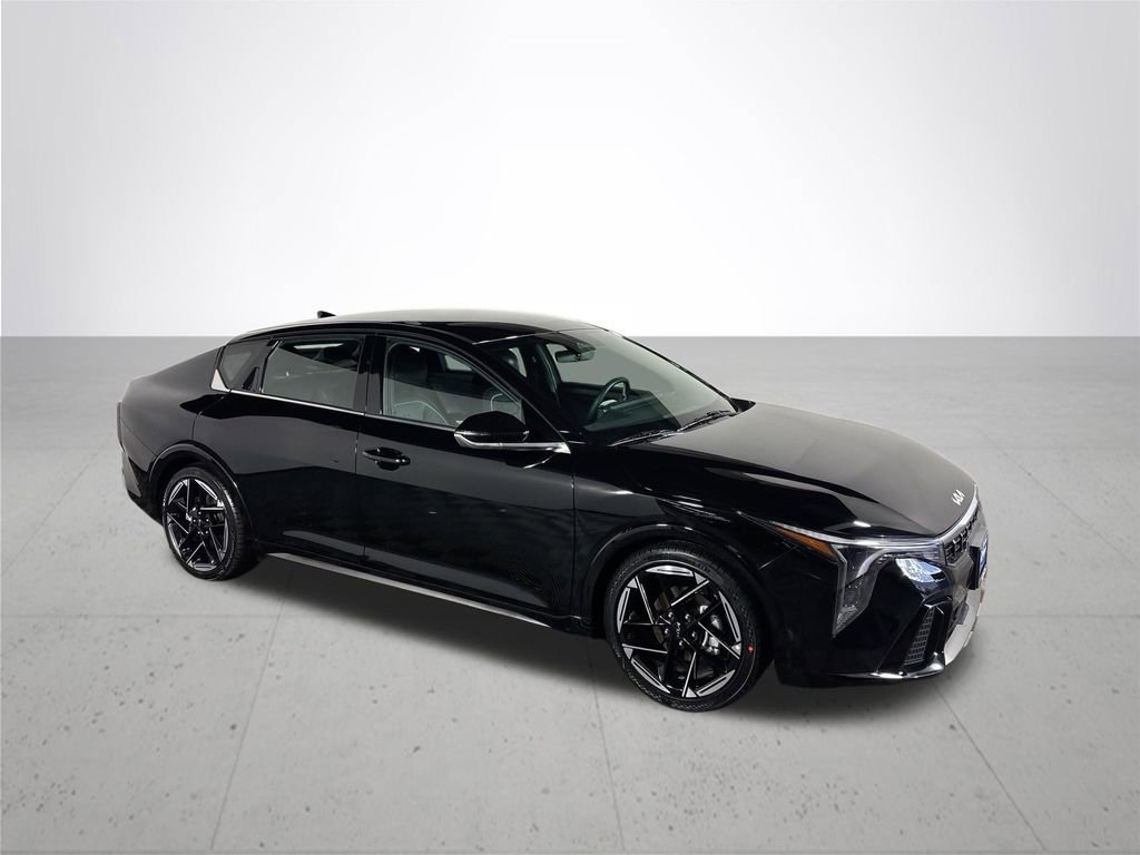 Certified 2025 Kia K4 GT-Line image 5