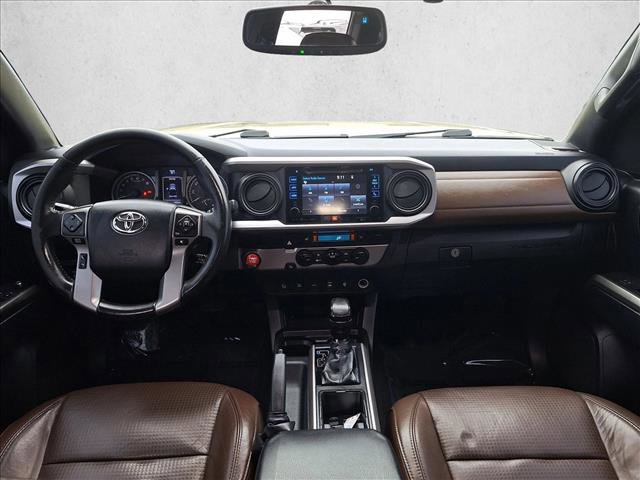 Used 2016 Toyota Tacoma Limited w/ Towing Package image 16