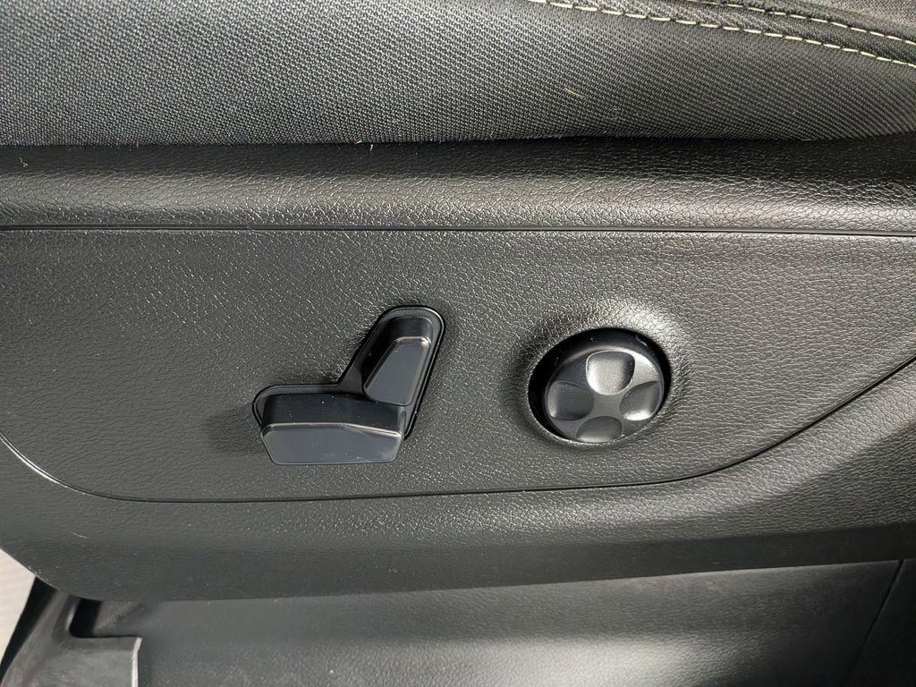 Used 2020 RAM 1500 Big Horn image 16