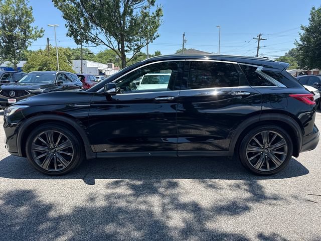Used 2020 INFINITI QX50 Essential w/ Edition 30 Package AWD/4WD image 3