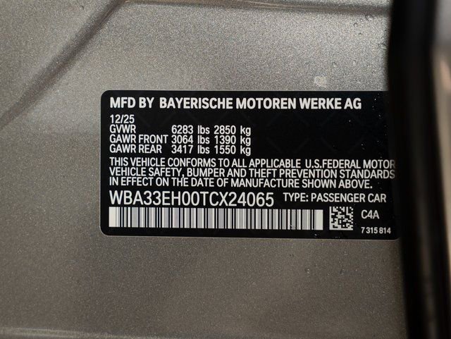 Used 2026 BMW 740i xDrive w/ Premium Package image 23