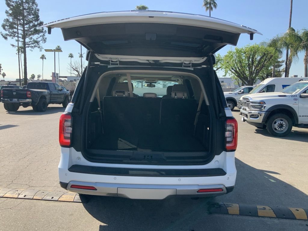 Used 2024 Ford Expedition Max Limited image 7