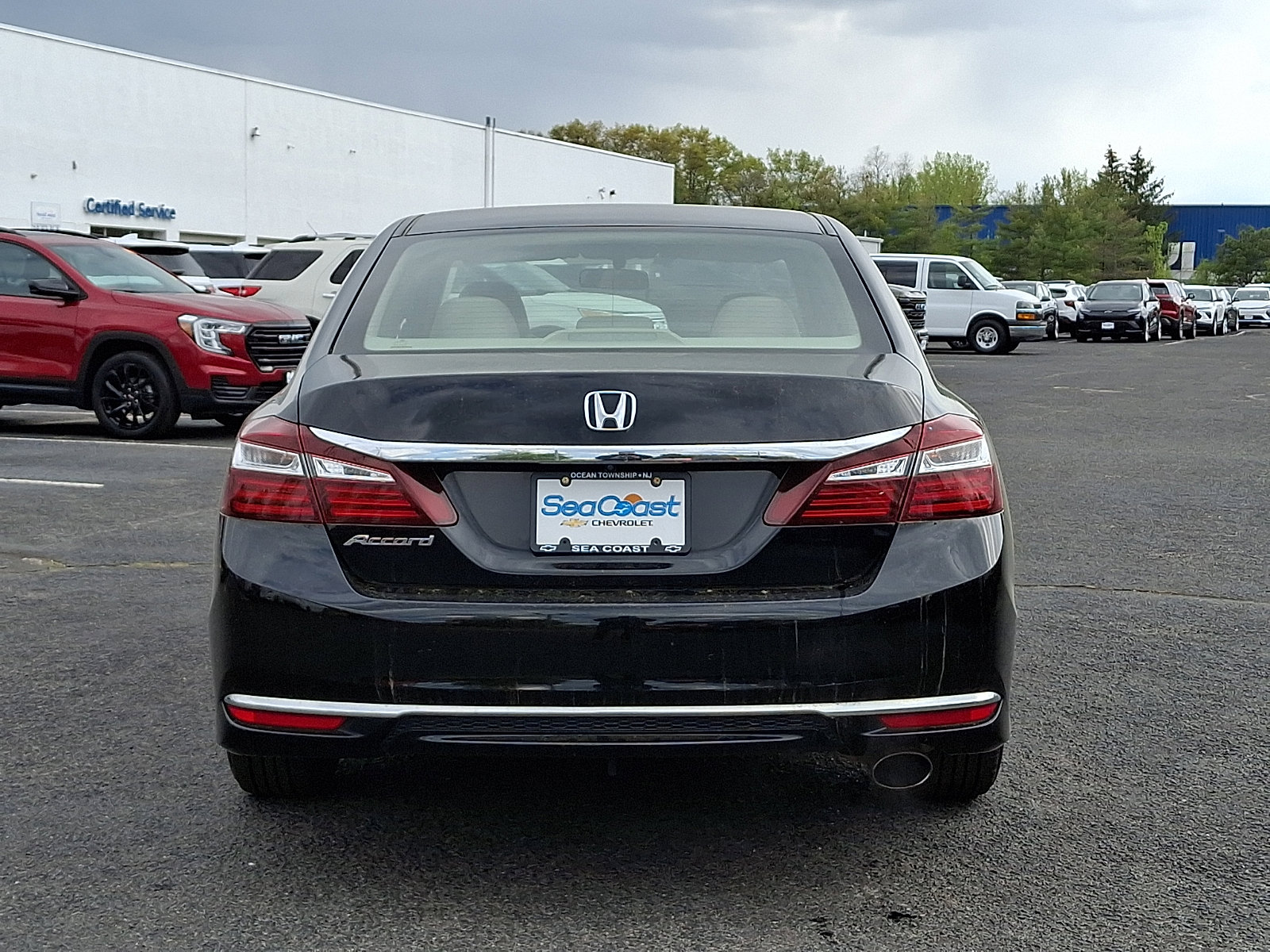 Used 2017 Honda Accord LX image 6