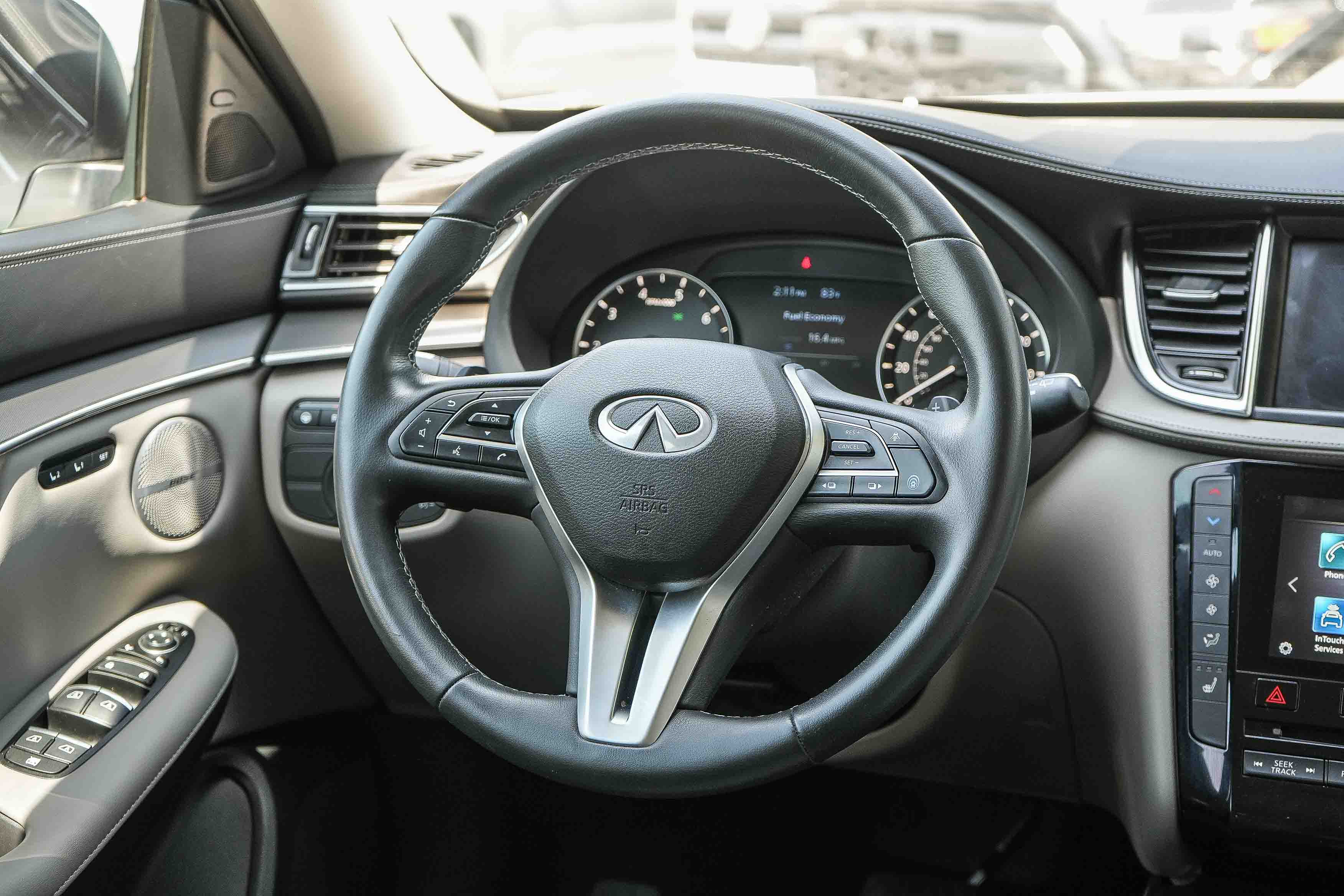 Used 2024 INFINITI QX50 Luxe FWD image 16