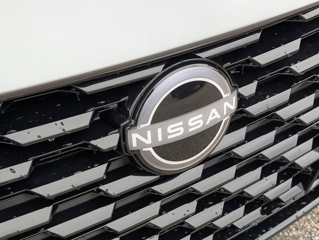 New 2025 Nissan Altima 2.5 SR w/ SR Premium Package image 10