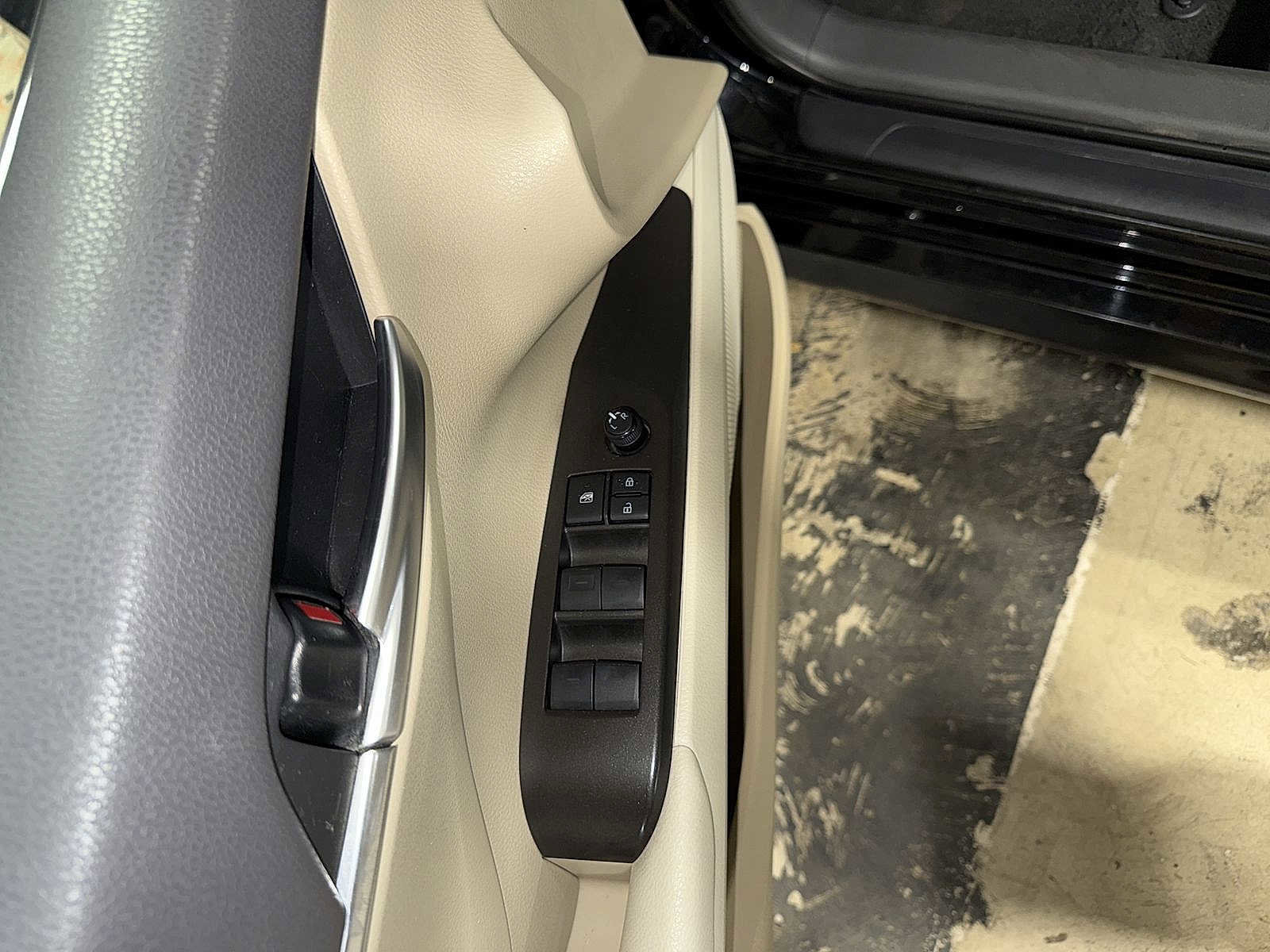 Certified 2024 Toyota Camry LE image 21