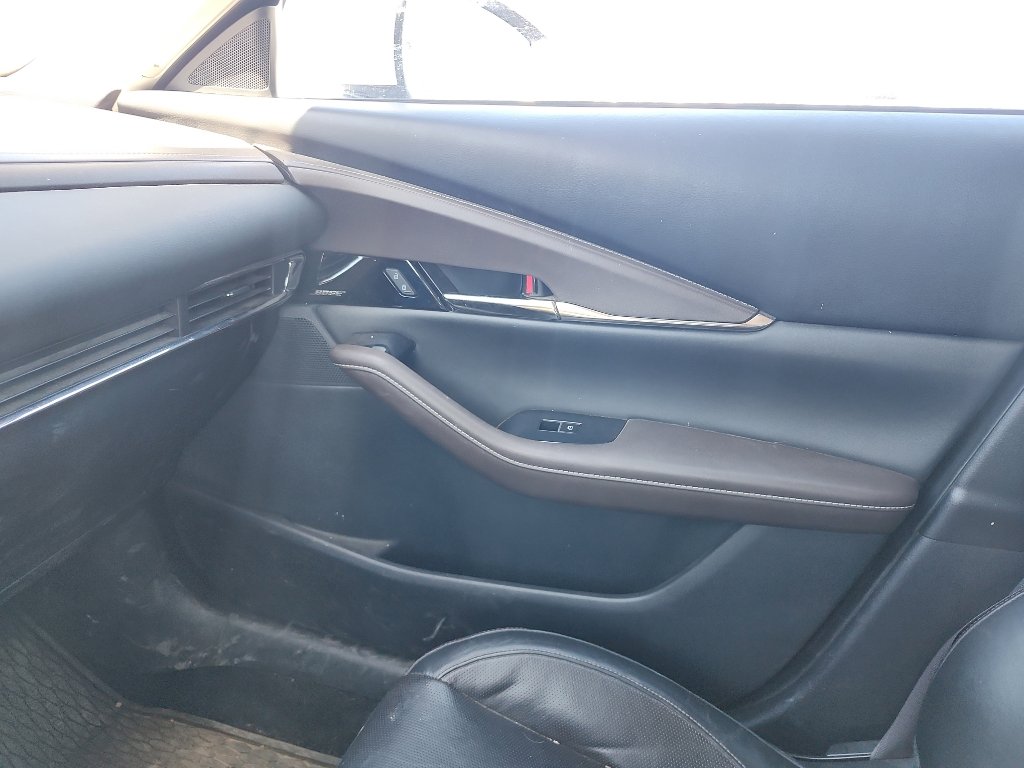 Used 2020 MAZDA CX-30 AWD w/ Premium Package image 28
