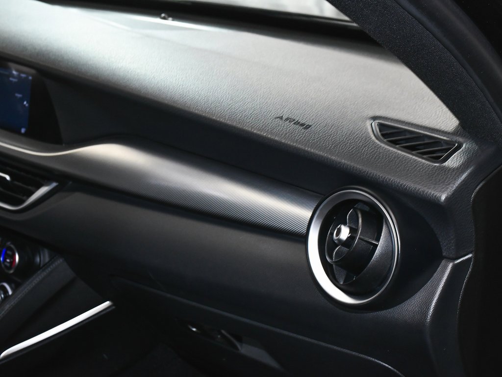 Used 2023 Alfa Romeo Stelvio Veloce image 62