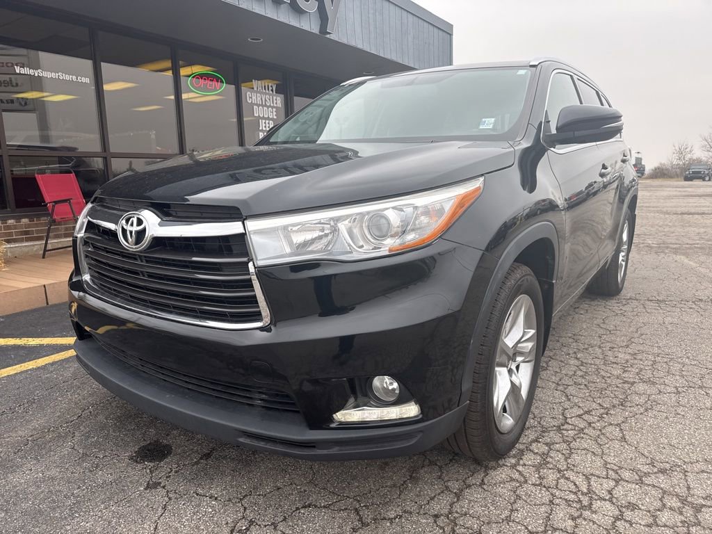 Used 2016 Toyota Highlander Limited image 10