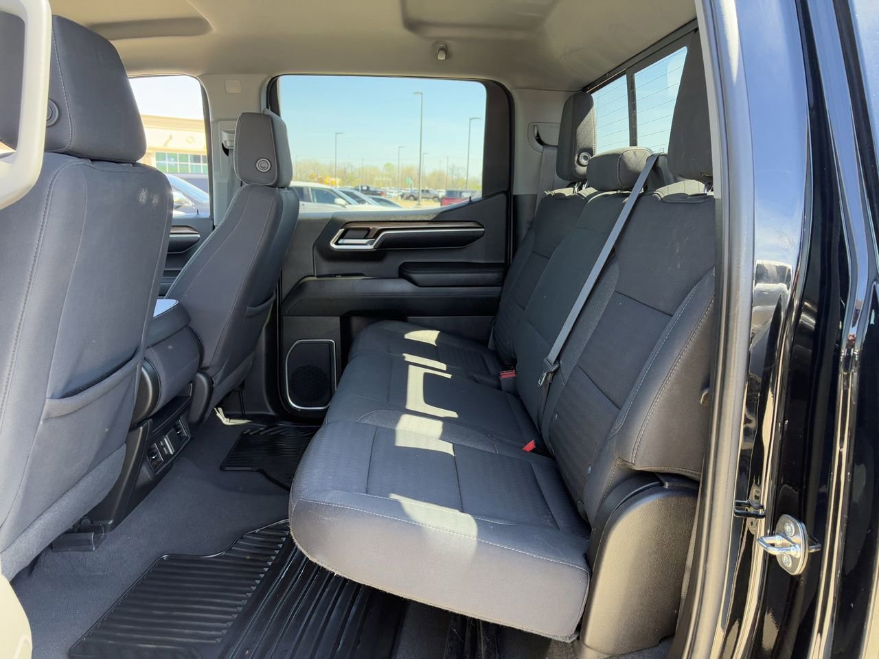 Used 2022 Chevrolet Silverado 1500 LT w/ Z71 Off-Road Package image 29