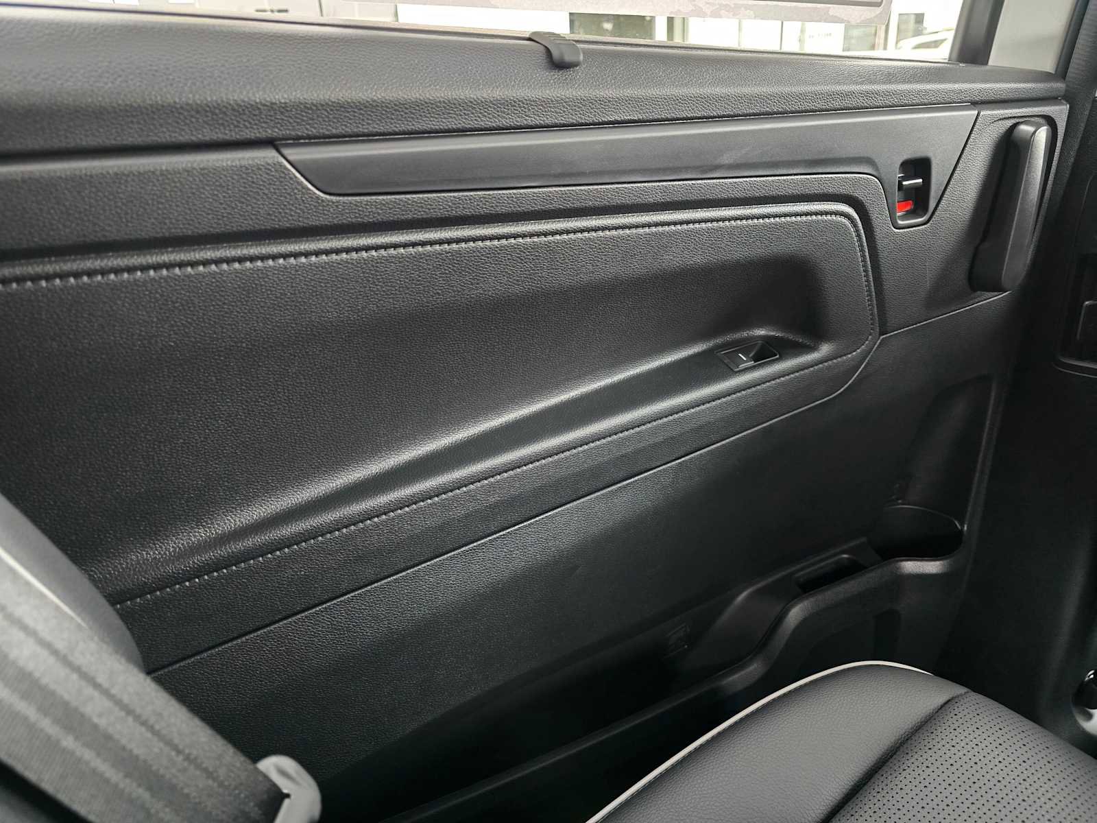 New 2026 Honda Odyssey Elite image 15