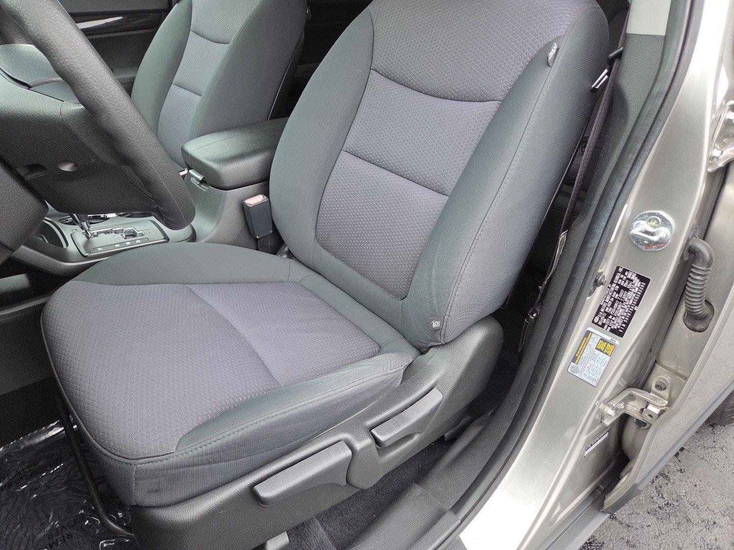 Used 2012 Kia Sorento FWD image 15