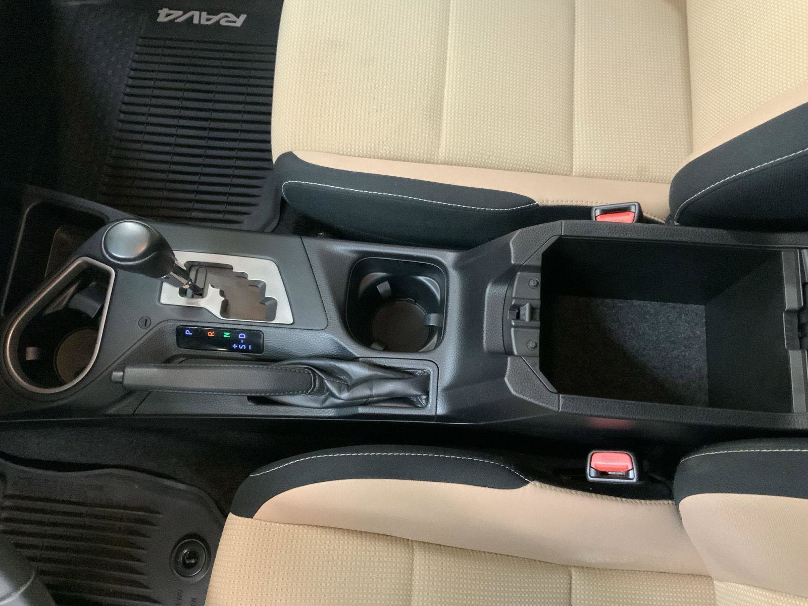 Used 2016 Toyota RAV4 XLE FWD image 22