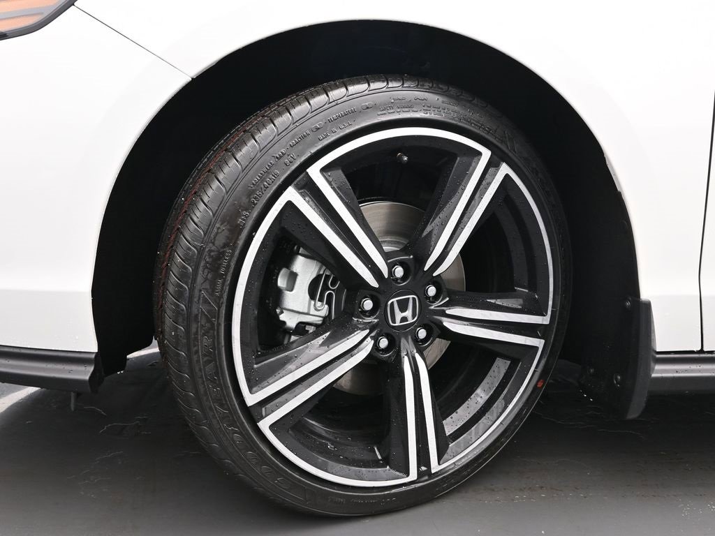 New 2025 Honda Accord Sport image 38