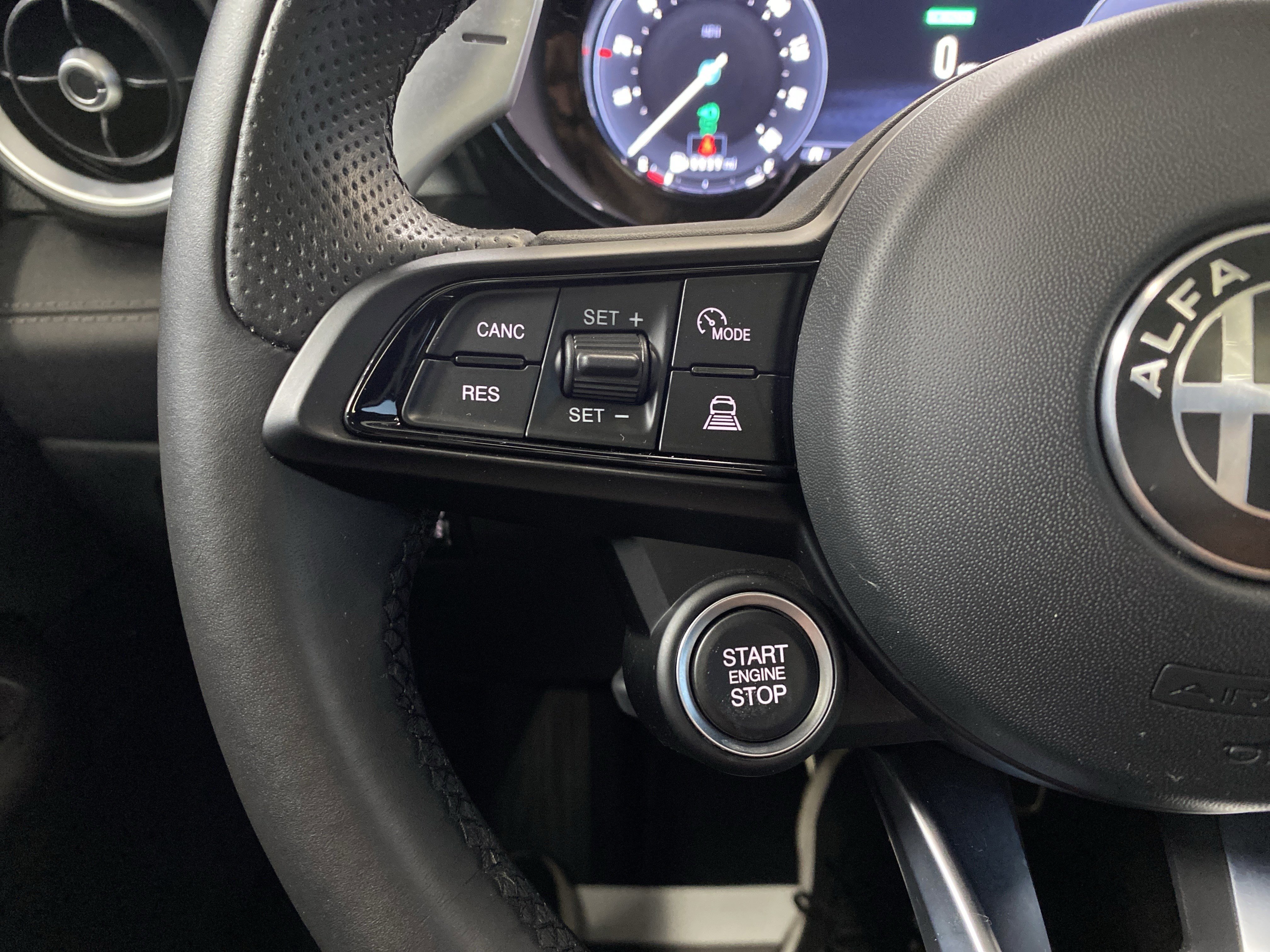 Used 2024 Alfa Romeo Tonale Veloce image 21