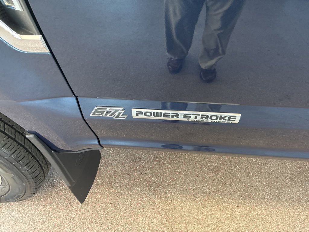 Used 2018 Ford F350 Lariat w/ Lariat Ultimate Package AWD/4WD image 7